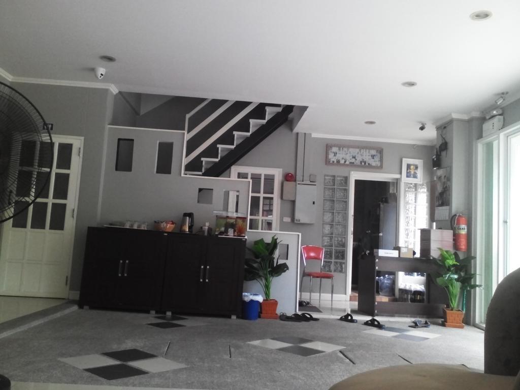Taylor'S Guesthouse Hua Hin Zewnętrze zdjęcie
